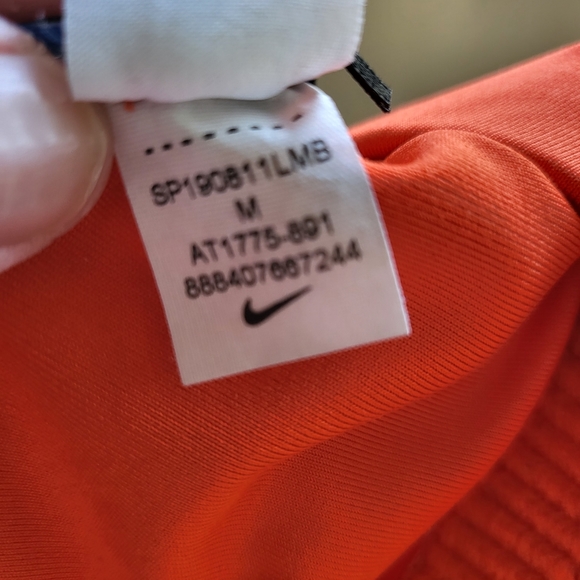 Nike Tropical Floral Sports Bra - Picture 3 of 10